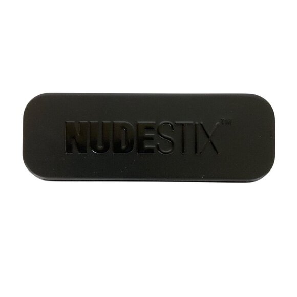 Nudestix Magnetic Matte Eye Color Pencil TAUPE with Sharpener and Tin - Picture 3 of 4